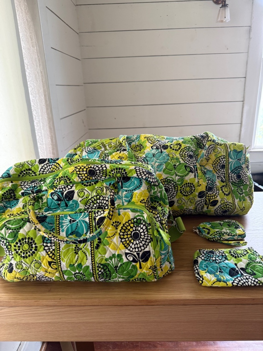 Vera Bradley Green Turquoise Floral Quilted Travel Bag Set